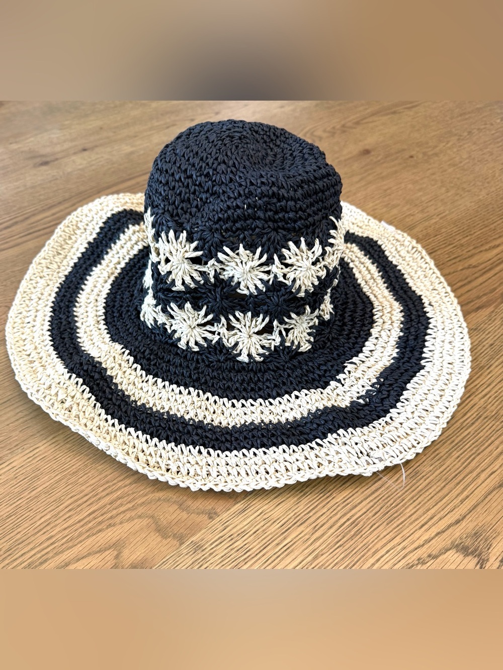 Four Buttons San Diego Hat Co Crochet Sun Hat Wide Brim Black Tan Striped NWT - Picture 13 of 14
